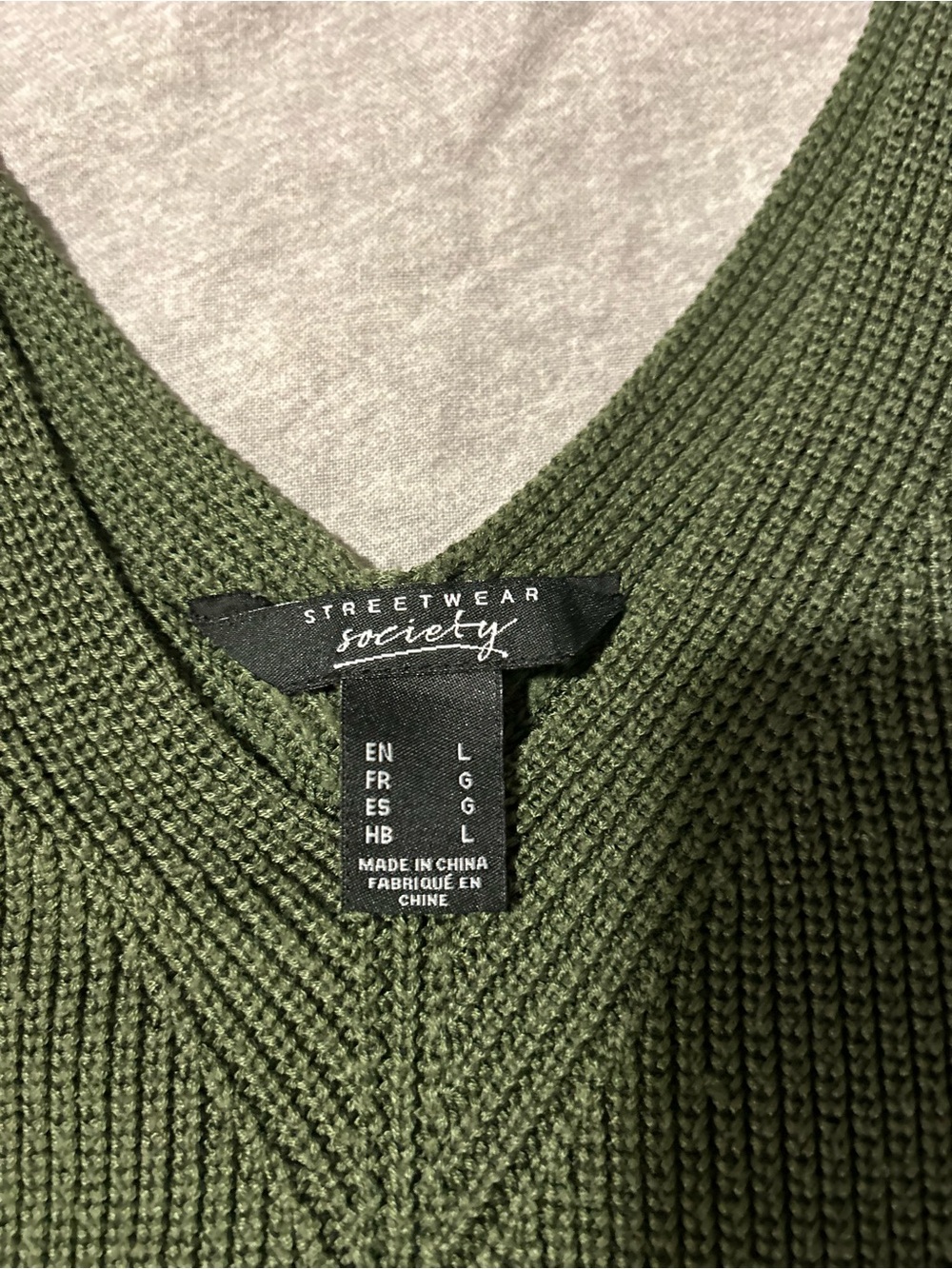 Express Olive Ribbed V-Neck Tank - Picture 3 of 6